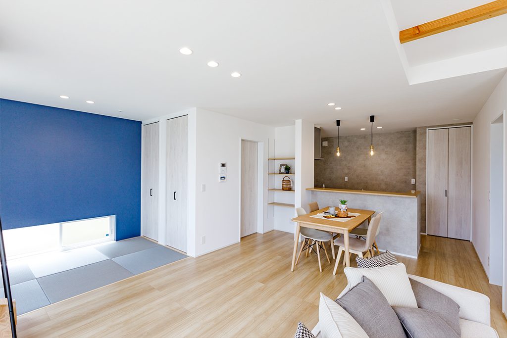 安曇野市穂高
利便性・日当たり・広さが全て揃った
スペシャルな4LDK＋αの家ギャラリー