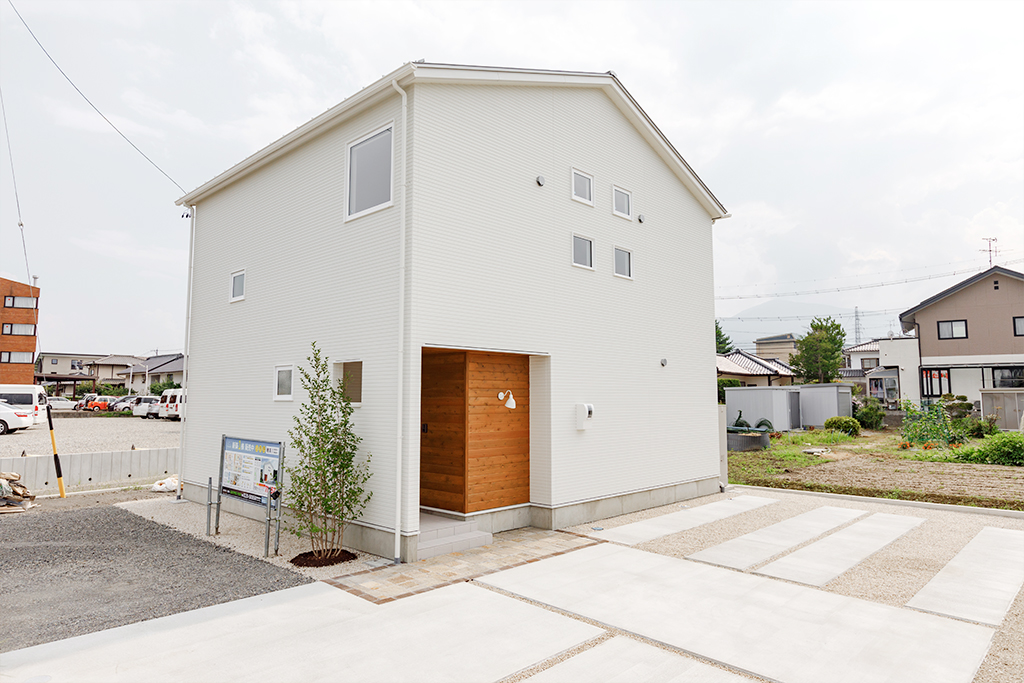 安曇野市穂高
利便性・日当たり・広さが全て揃った
スペシャルな4LDK＋αの家ギャラリー