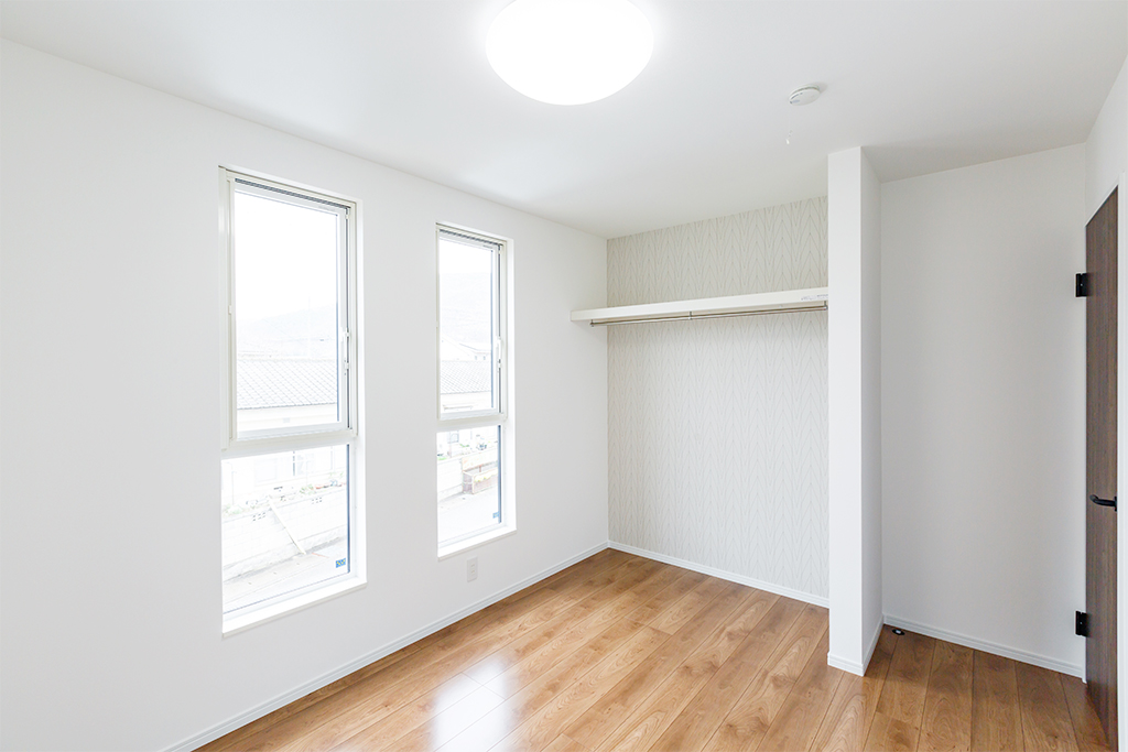 松本市惣社
あなたのおしゃれ心を刺激する
陽光降り注ぐ山雅の家ギャラリー