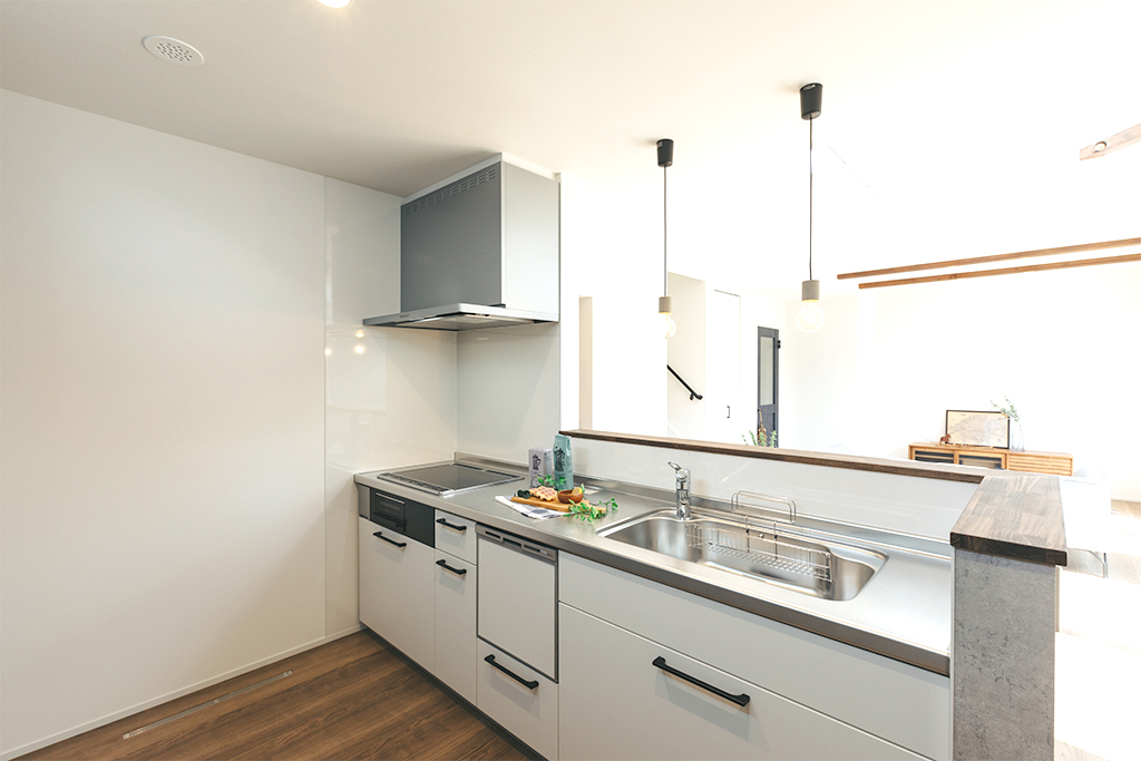 塩尻市大門幸町
洗練されたシンプルモダン
じぶんたちらしく暮らす家ギャラリー