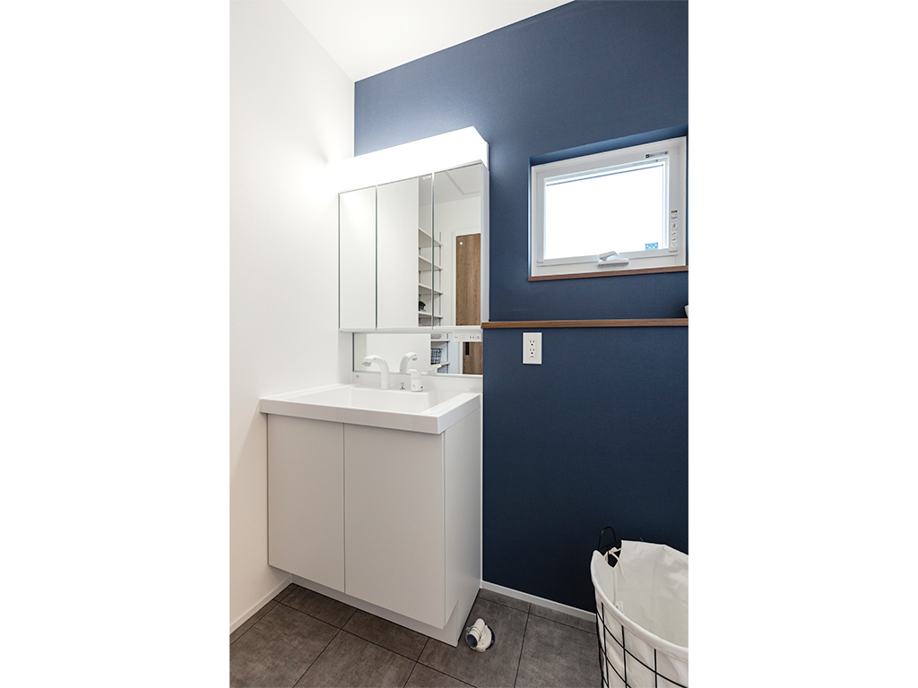 長野市三輪 北棟
おしゃれにスッキリ暮らす
収納上手になれる家ギャラリー