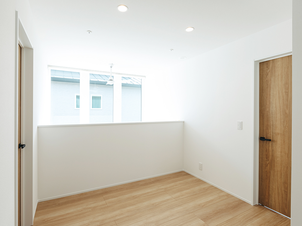 佐久市岩村田 西棟
家族みんなが心地よい
シックでナチュラルな家ギャラリー